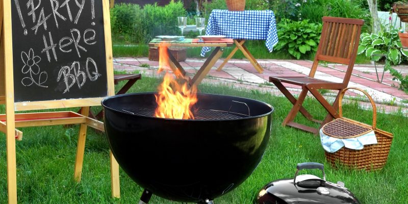Summer-backyard-bbq-grill-party