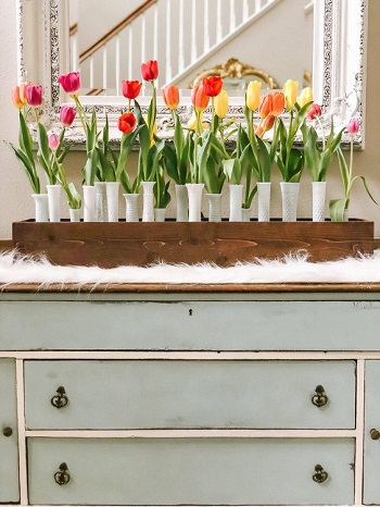 Tulips wooden box Bring Your Spring Vibe More For Home Decoration With The Beauty Of Tulips