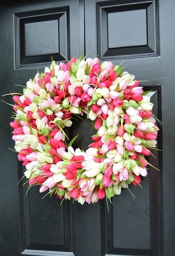 Tulips wreath Bring Your Spring Vibe More For Home Decoration With The Beauty Of Tulips
