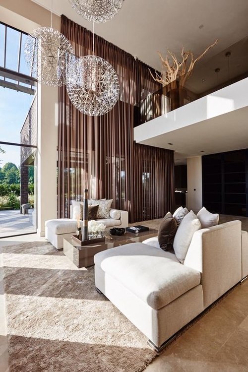 Grandlivingroom