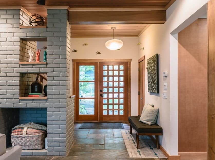 Midcentury-foyer-hz-7-feb202019-min