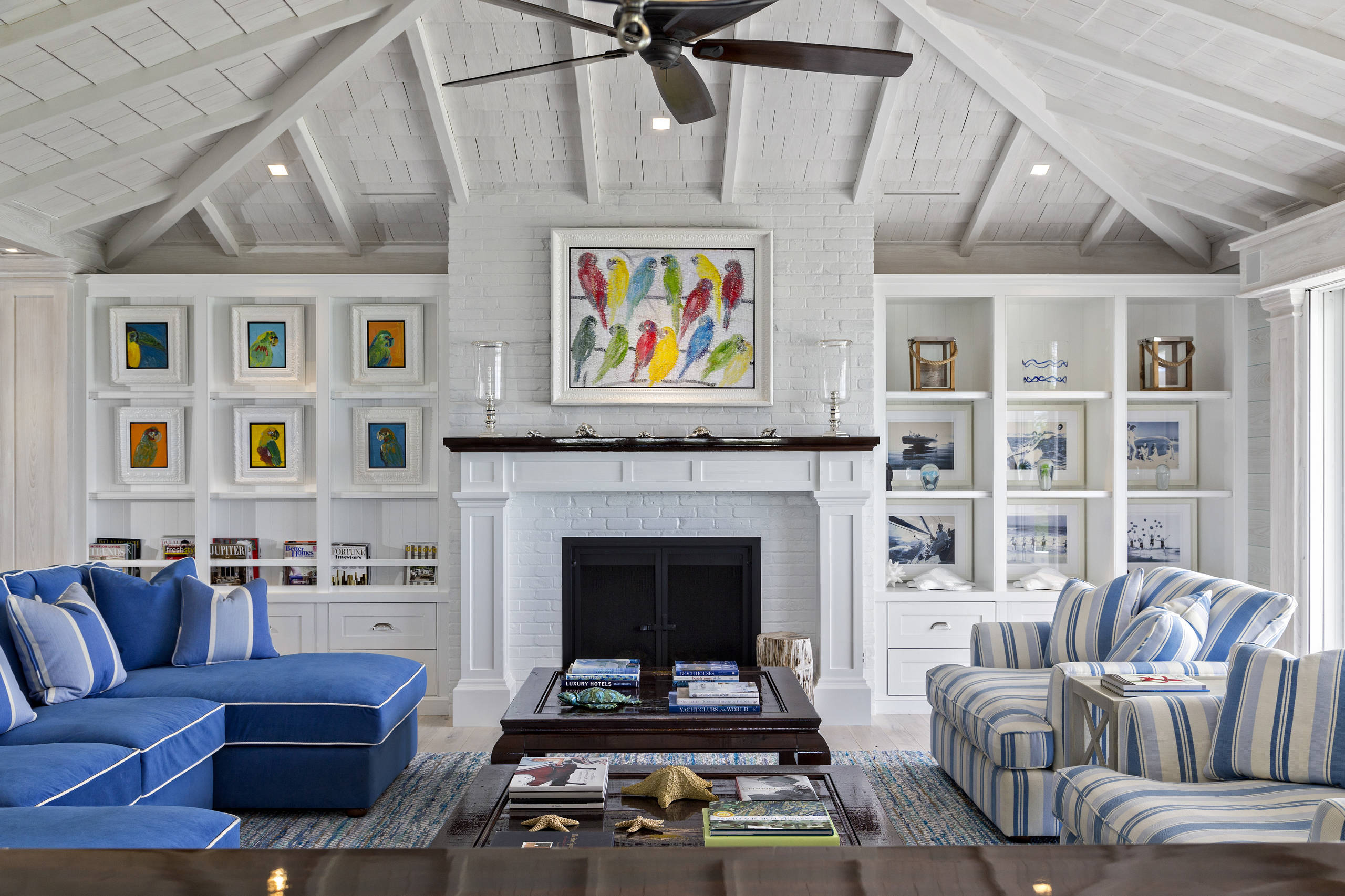 Nautical-inspired-living-room-keating-moore-construction-img_1881ab02052d61d9_14-9138-1-6ca9ac1