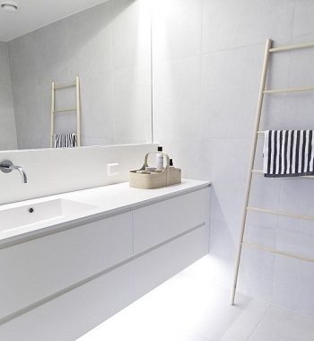 1 Definitely, Stylish Minimalist Bathroom Décor Ideas To Inspire You