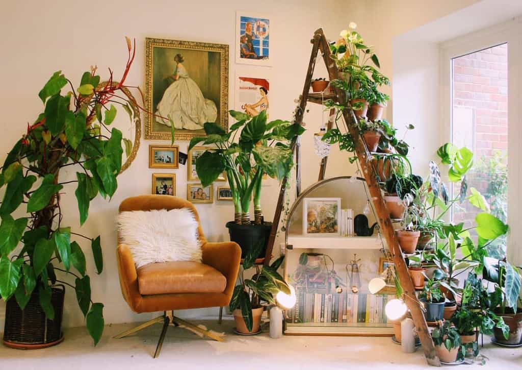 1-vertical-indoor-garden-ideas-botanneical