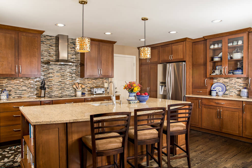 1587677764_745_wood-tones-in-kitchen-design-ideas