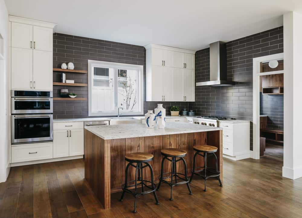 5-wooden-accents-kitchen-makeover-ideas