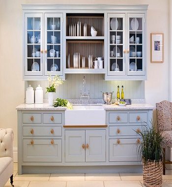 Trendy-Decorative Ways To Add A Plate Rack In Your Kitchen