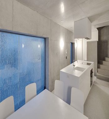 7 Japanese Modern Minimalist Kitchen Ideas That Focused On Functionality
