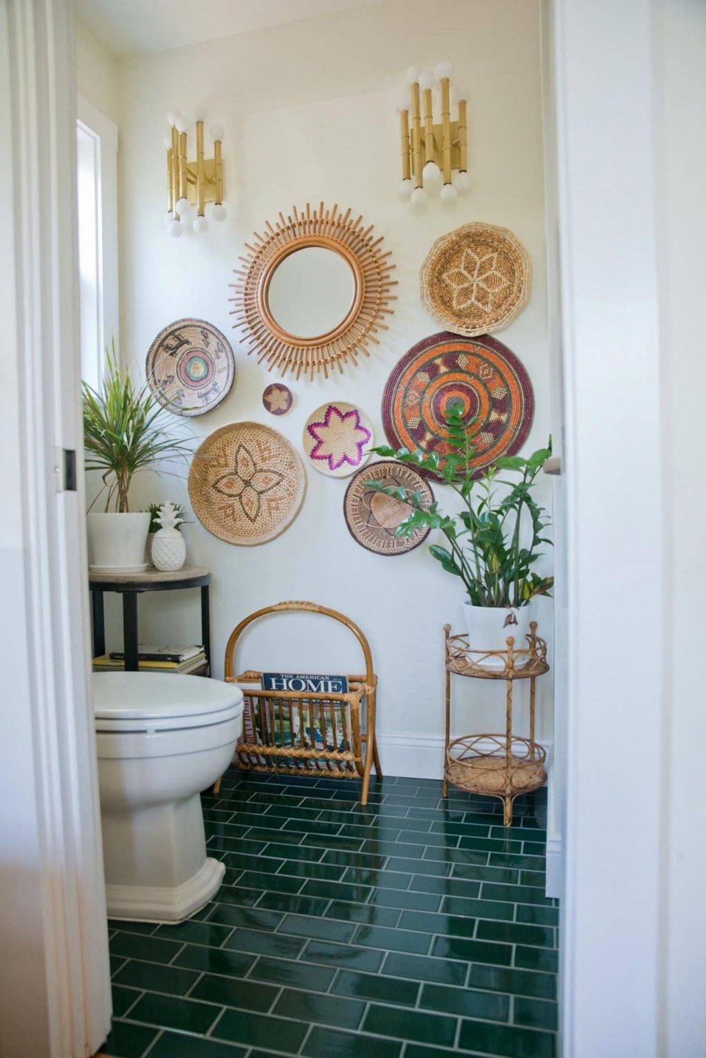 Charming-boho-bathroom