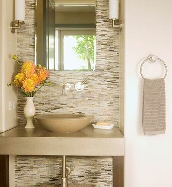 Choose neutral palette 5 Ultimate Essentials To Present Appropriate Minimalist Bathroom