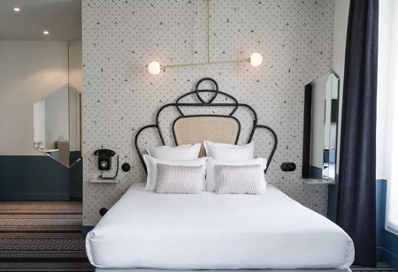 Crown inspired bedroom