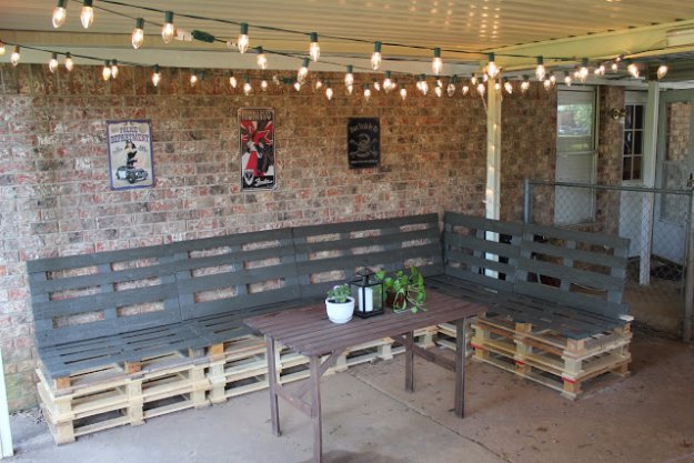 Diy-outdoor-patio-furniture-from-pallets
