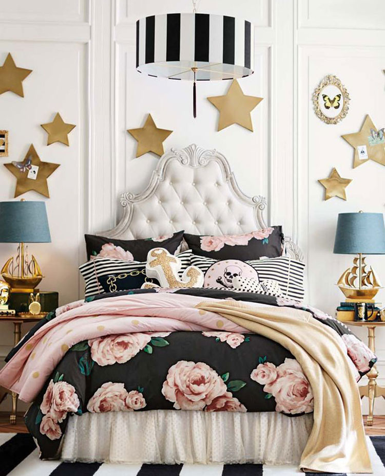 Lavish-teenage-bedroom-with-antique-bed
