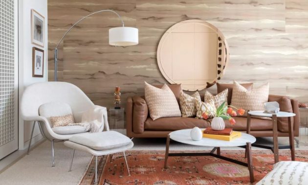 Living room oversized lighting