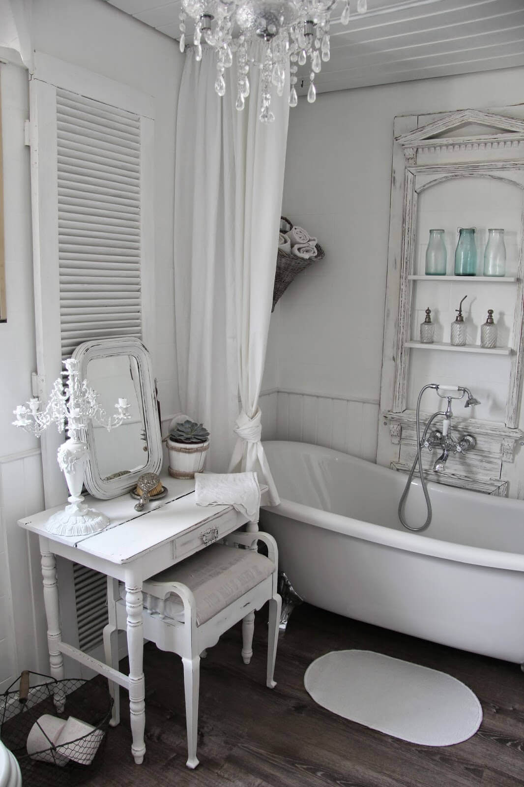 Lovely-shabby-chic-bathroom