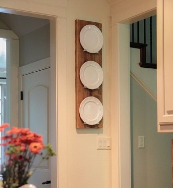 Mini plate rack Uncomplicated Plate Racks Ideas To Stack Your Plates