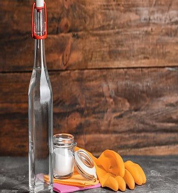 Salt and vinegar DIY Quick Brilliant Ways To Clean All Your Copper Cookware