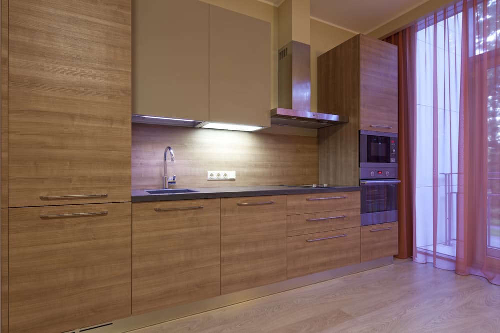 Veneer-cabinets-modern-kitchen-ideas