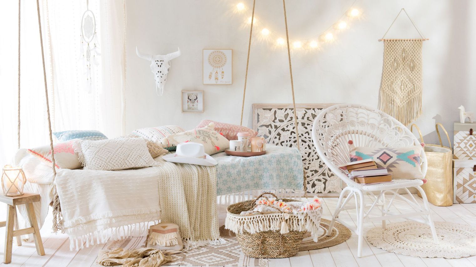 Ambiance-hippie-chic-et-coachella-dans-le-salon-chez-maisons-du-monde_5780913