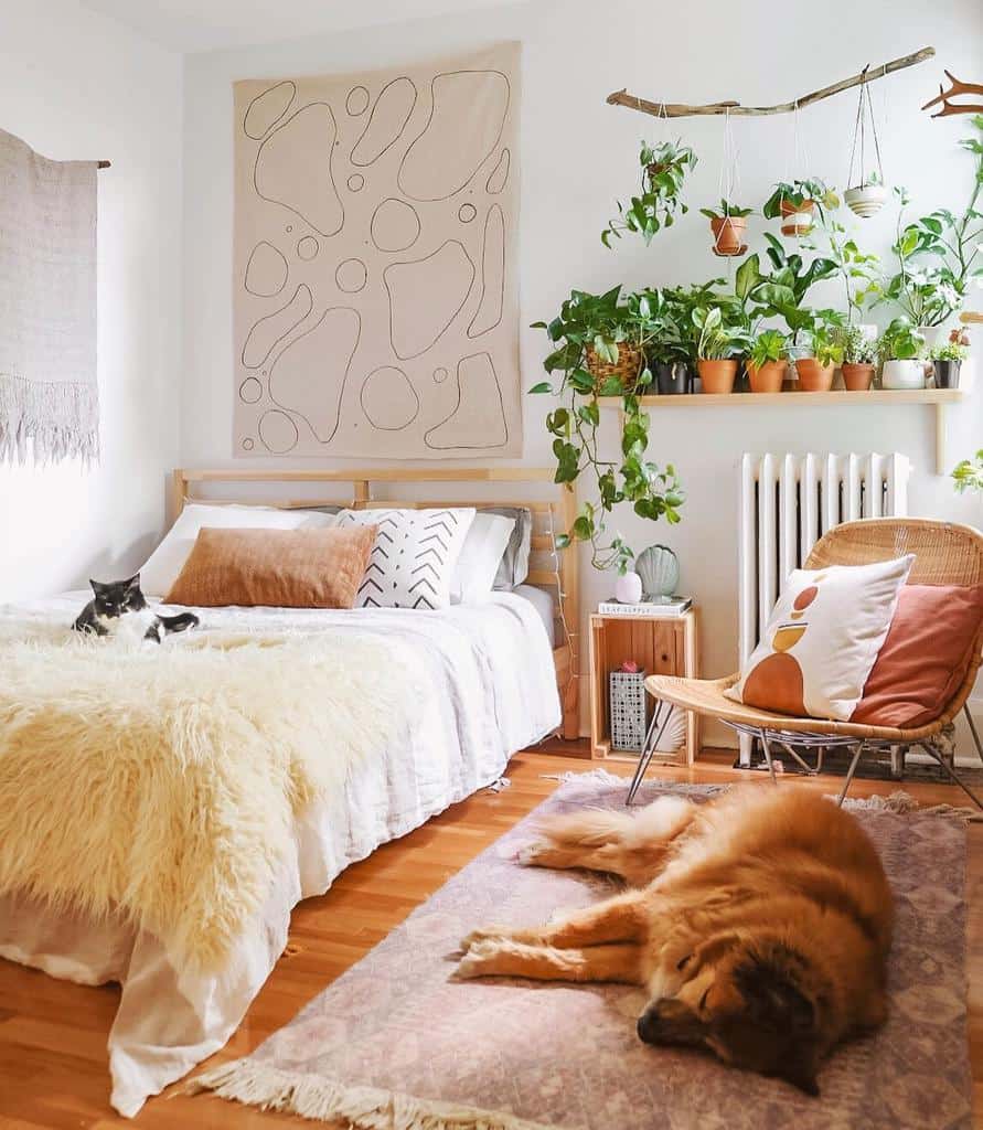 Bedroom-indoor-garden-ideas-leaves.and_.bones_