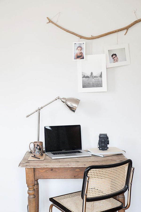 Cool-diy-drift-wood-photo-wall