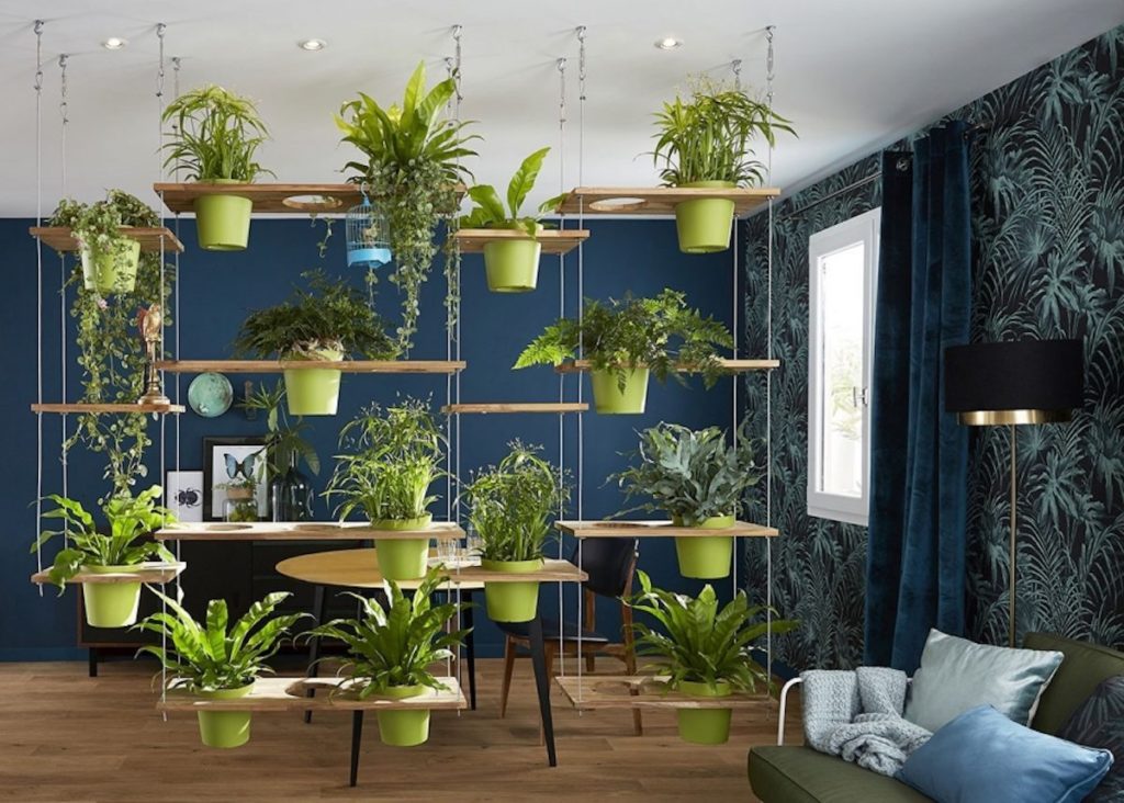 Hanging-garden-for-small-spaces-1024x732-1