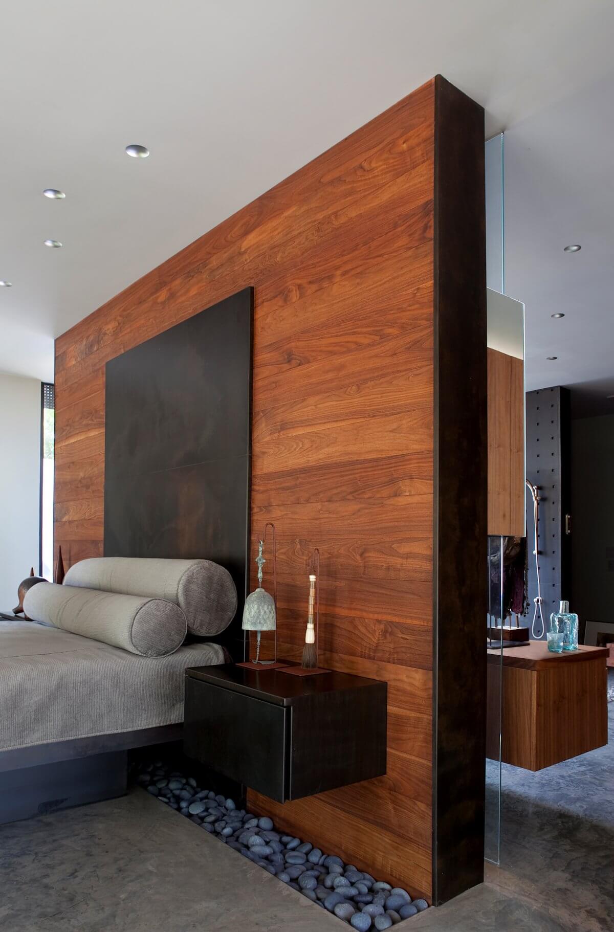 06-wood-walls-homebnc