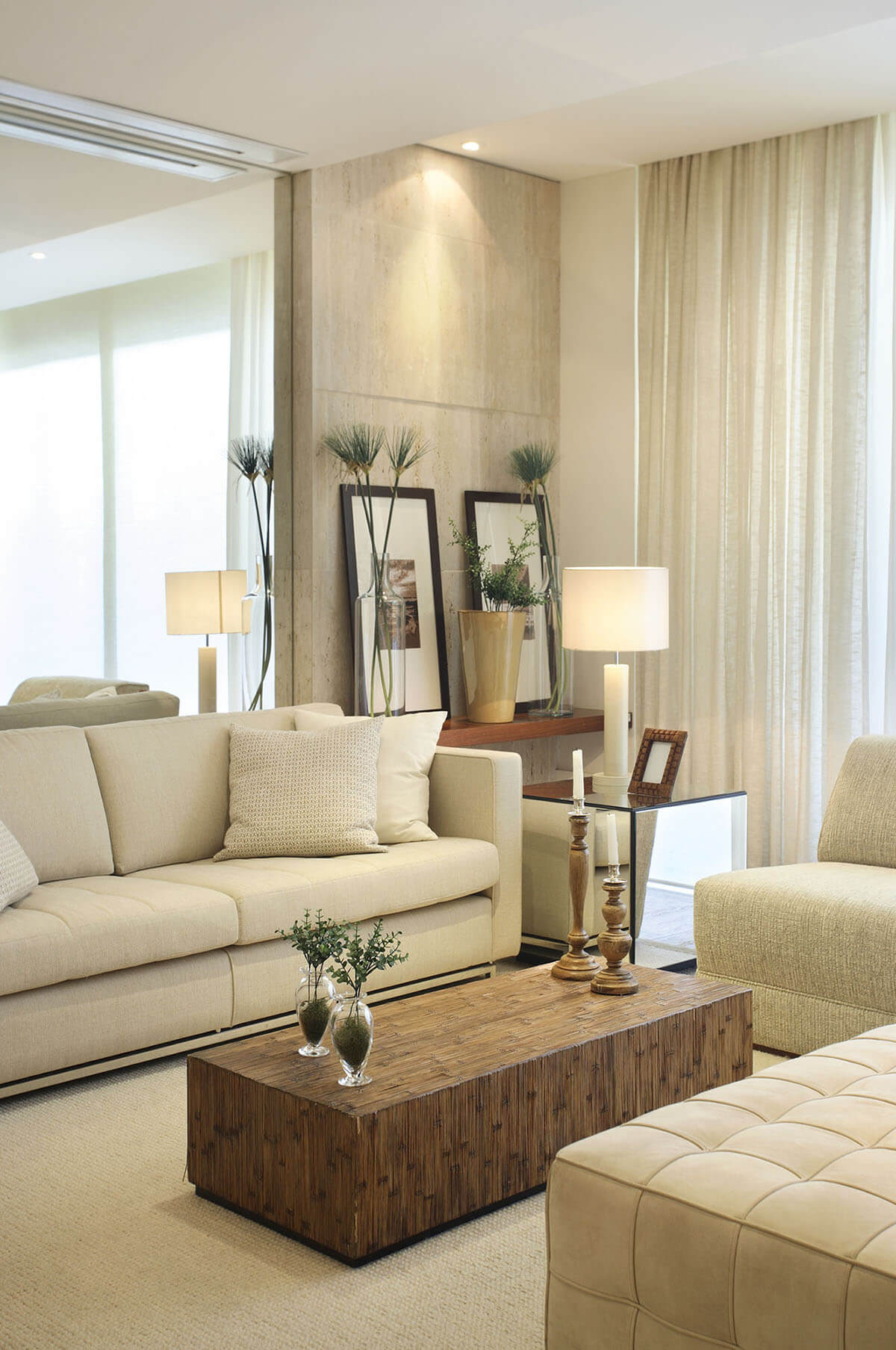 1 20-beige-living-room-design-ideas-homebnc