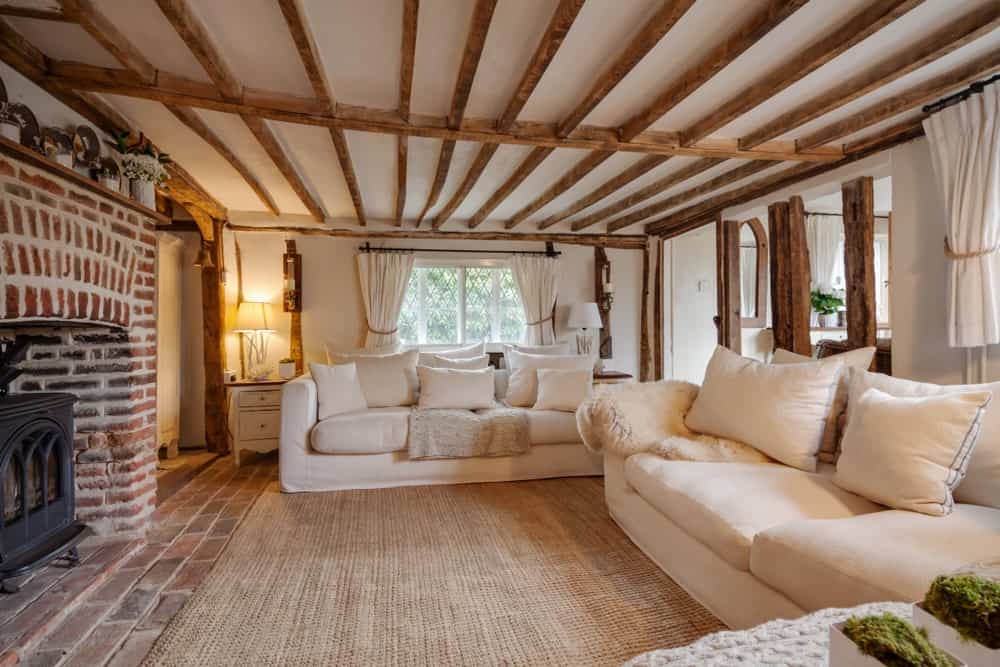 1-cottage-style-living-room-oct152019-07-min