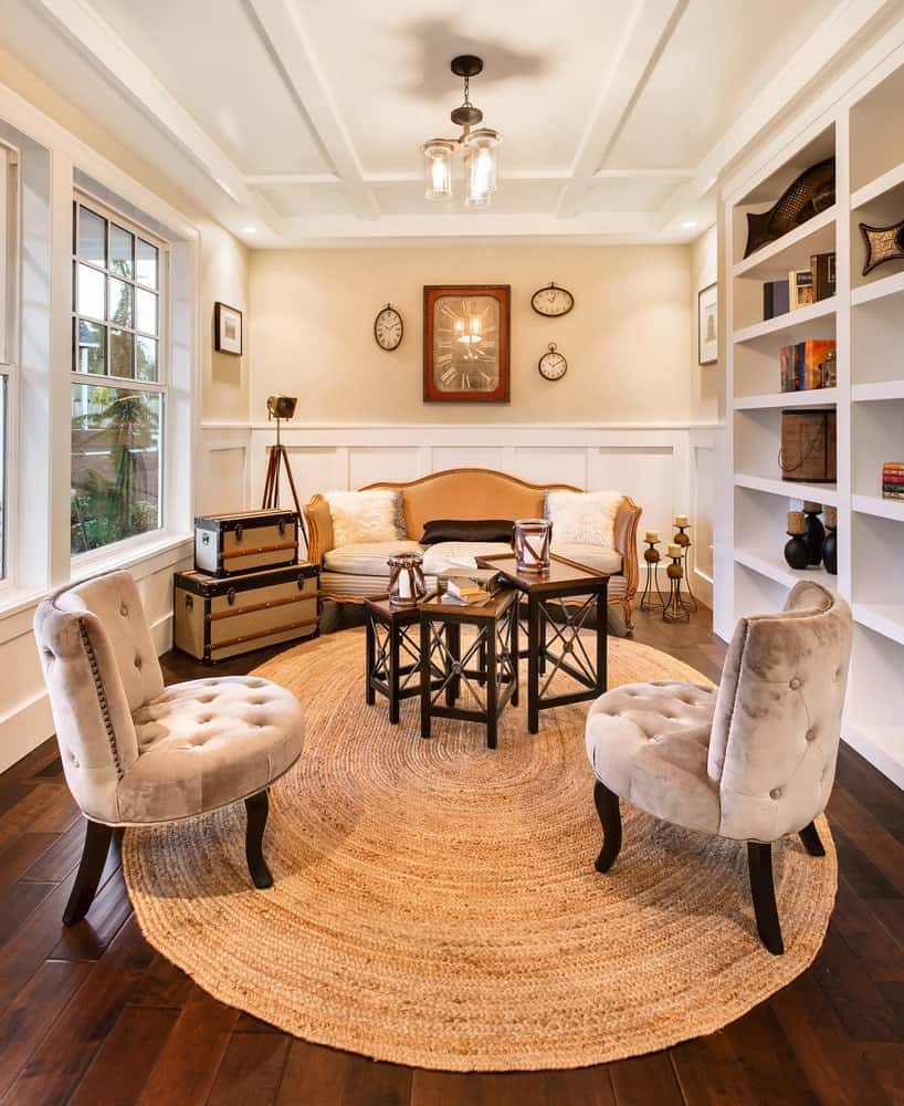1-cottage-style-living-room-oct152019-15-min