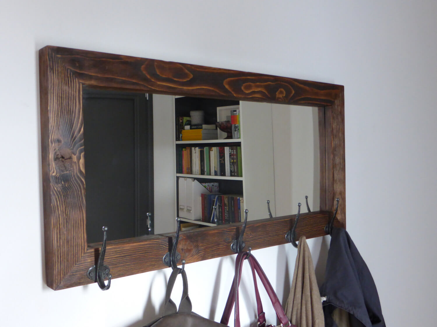 10-farmhouse-mirror-ideas-homebnc