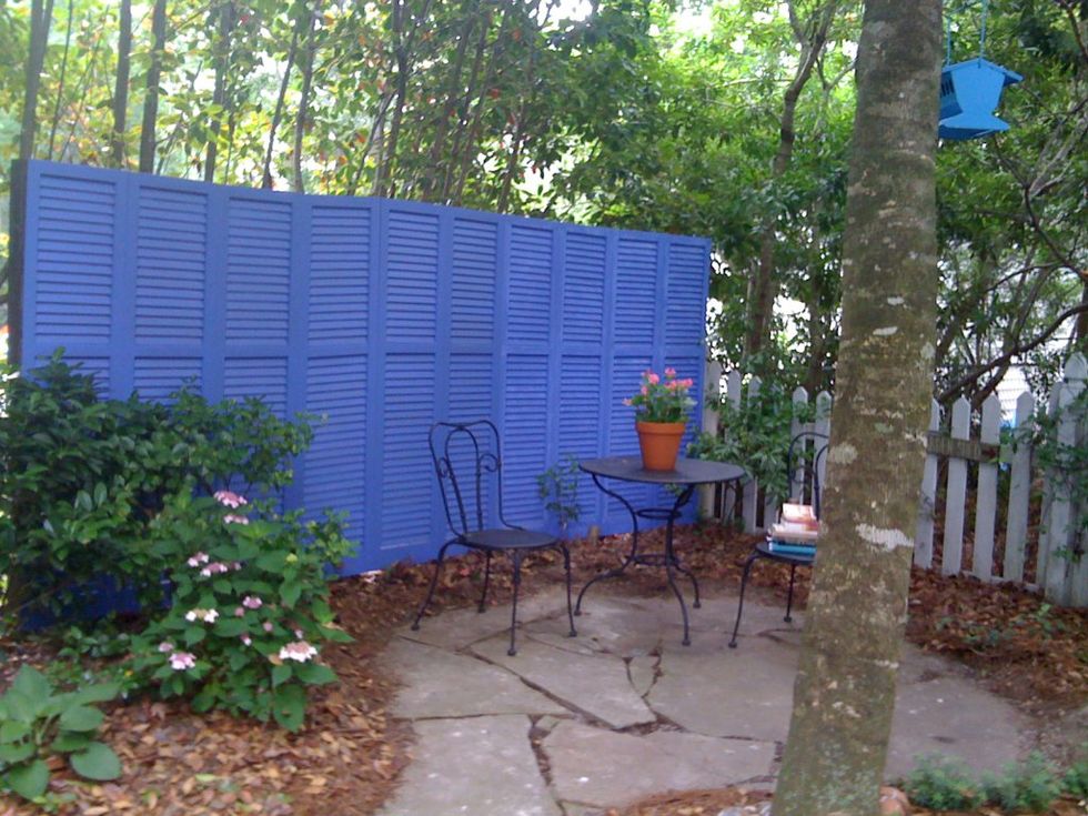 1438270828-shutter-fence