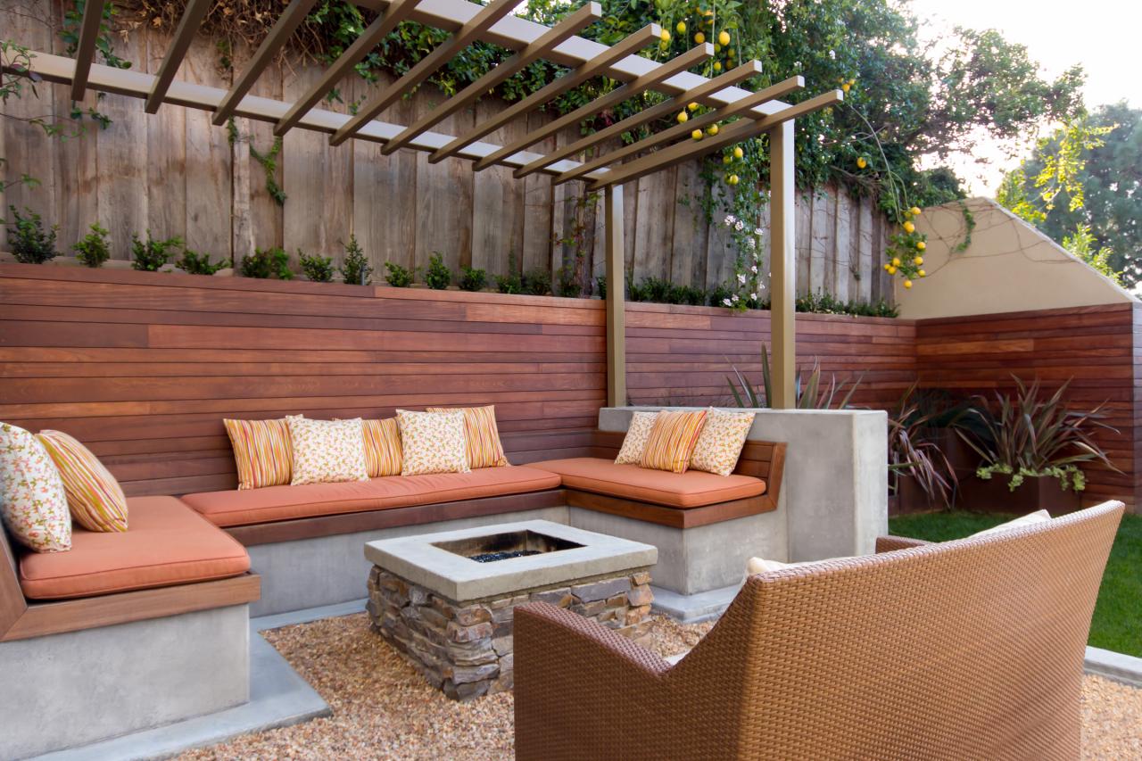 2-15-a-study-in-contrasts-outdoor-fireplace-homebnc