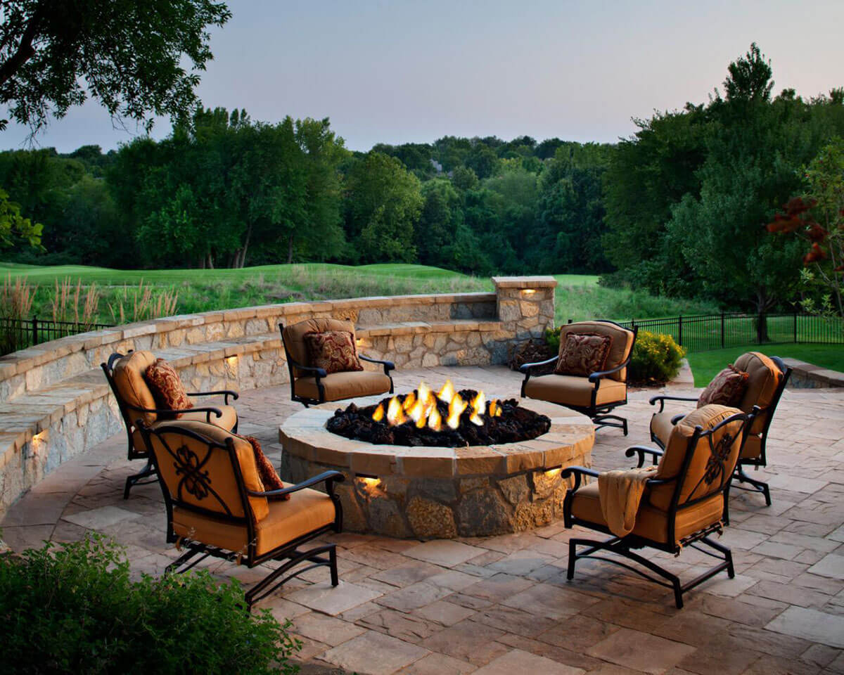 20-round-firepit-area-ideas-homebnc-1
