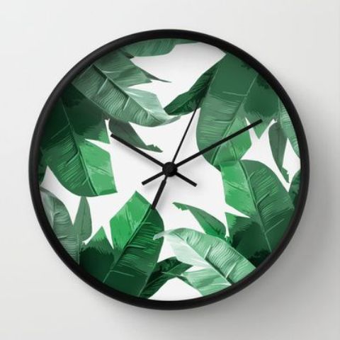 21-palm-leaf-print-wall-clock-can-be-made-on-your-own-you-just-need-some-self-adhesive-wallpaper