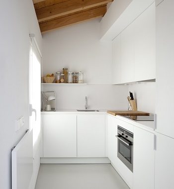 Minimalist Kitchen Design For Maximalist Kitchen Style