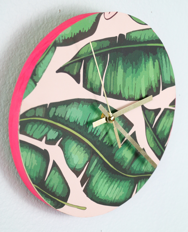 5-diy-tropical-leaf-decorations-for-summer-decor-6