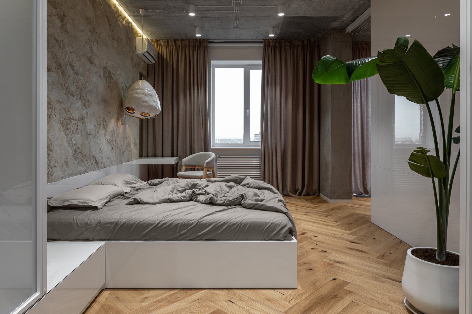 Apartment design for a young to share views of a home as a place of strength 5