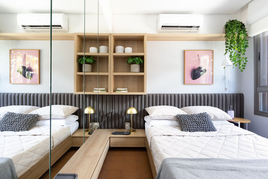 Apartment interior design in 37 m² area with a tiny home office nook 3