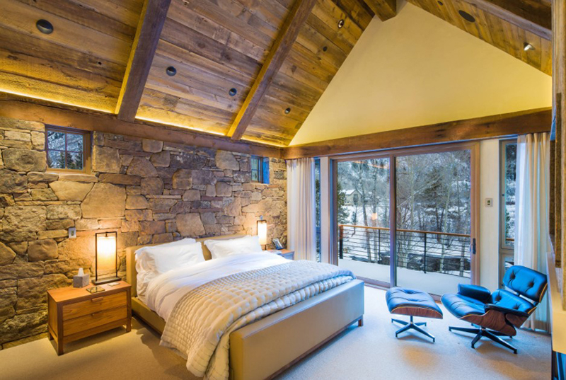 Bedroom with more textures