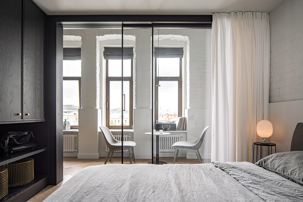 Gorgeous apartment with sleek interior that impressive for work-life balance 4