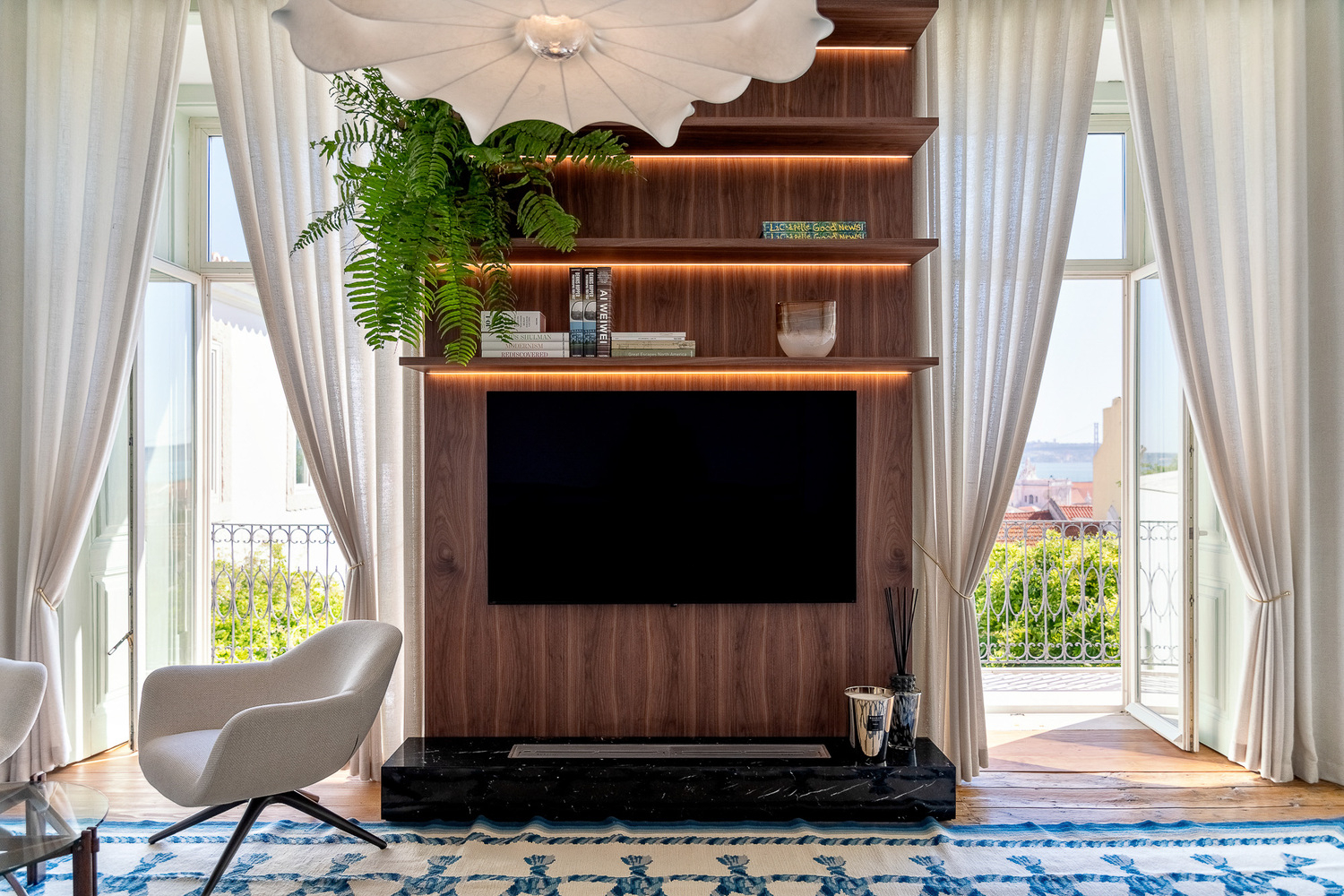 Luxurious apartment designed for a family with two kids 2
