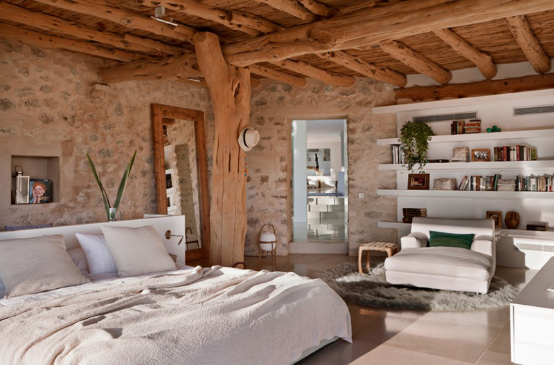 Mediterranean bedroom design