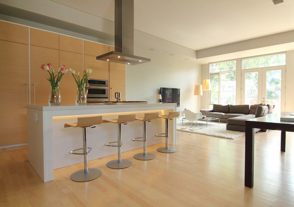 Modern look with open layout