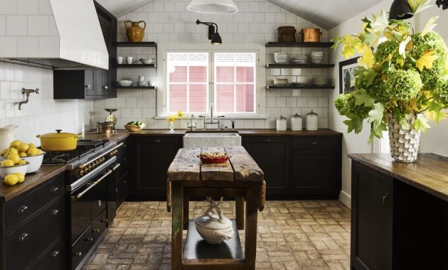Rustic ranch kitchen