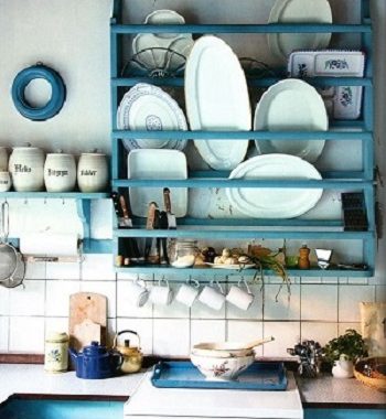 Gorgeous Blue Color Plate Racks Ideas That Give You A Calming And Noble Feeling