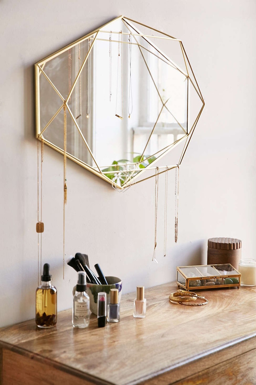 Diamond-small-mirror