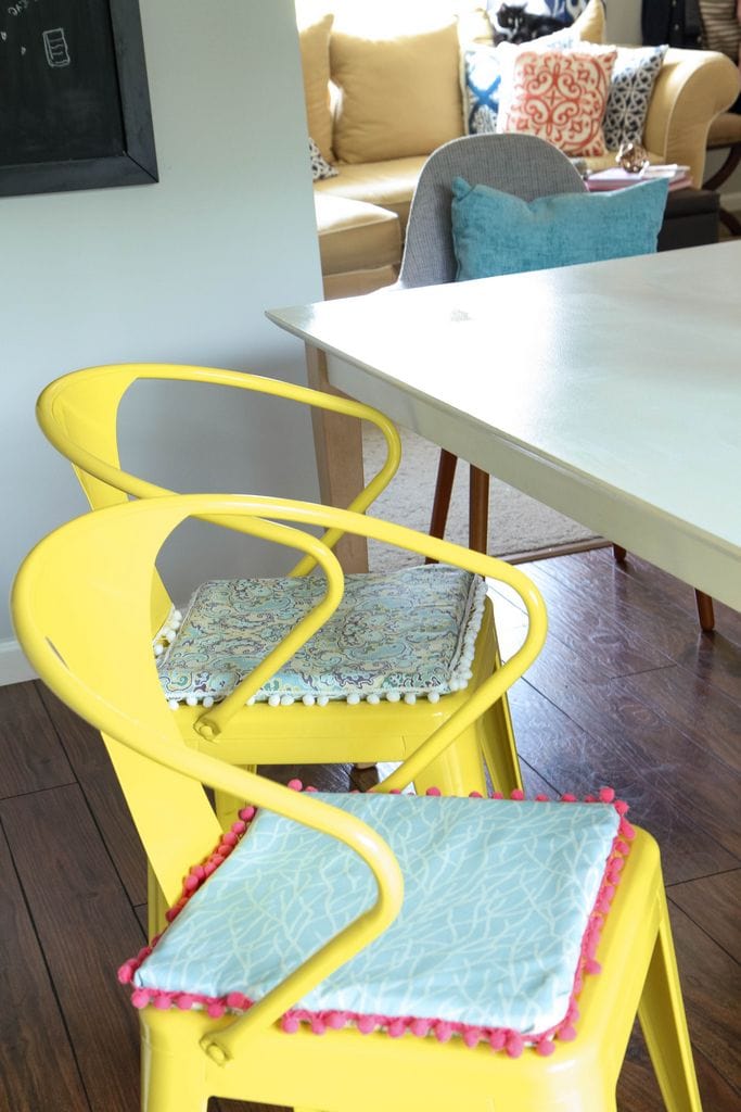 Diy-no-sew-kitchen-chair-cushions-20-1