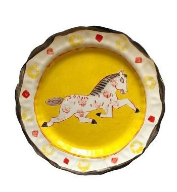 Transform Your House Into Art Gallery With These Amazing Clay Plate Arts
