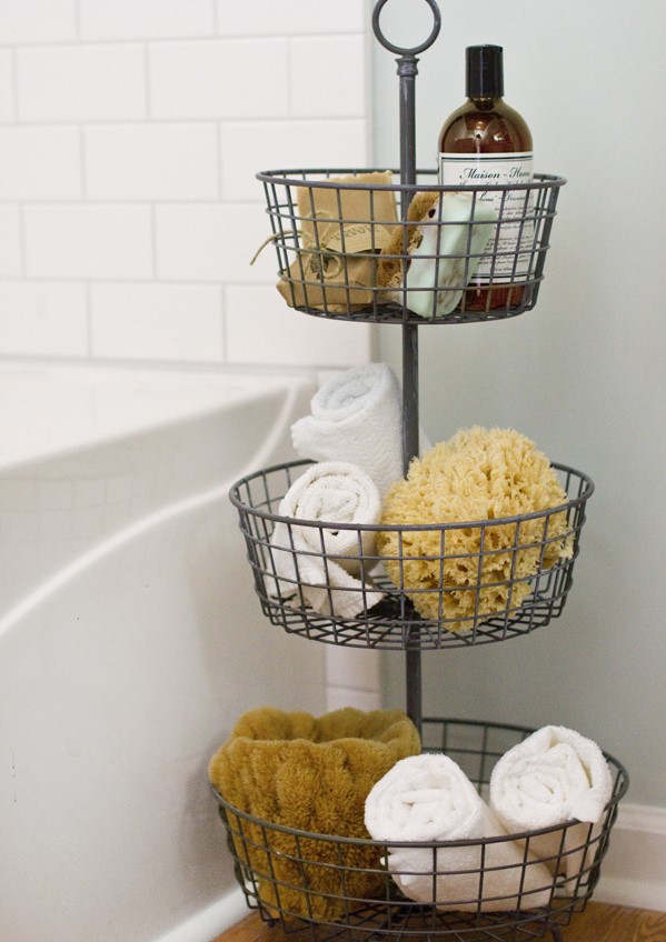 Fruit-basket-storage-bathroom